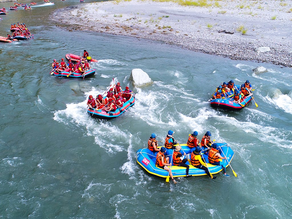 white water rafting in Taiwan